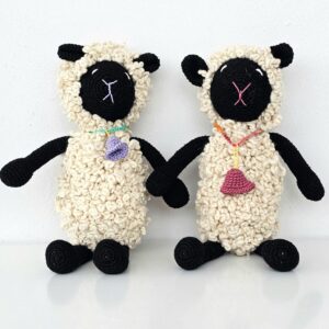 Ručno heklana plišana igračka ovca