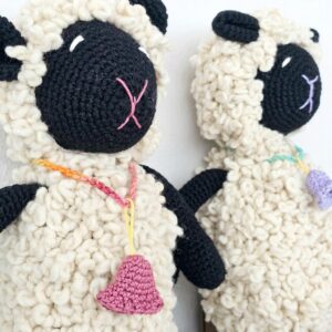 Alternative view of Ručno heklana plišana igračka ovca