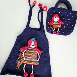 Pletena haljina za djevojčice s odgovarajućom torbicom